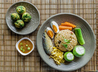 Fried rice with chili paste shrimp paste and fried mackerel