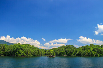 Fototapeta na wymiar 桧原湖