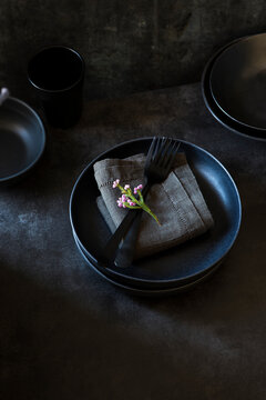Black Tableware