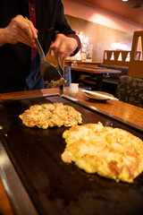 お好み焼きを焼く