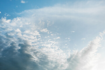 Obraz premium View of beautiful sky with clouds