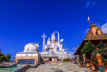statue of lord Shiva