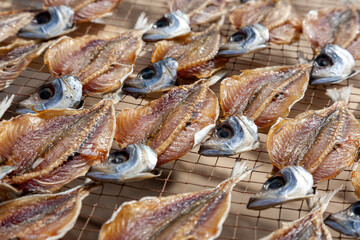 Luftgetrocknete Sardinen