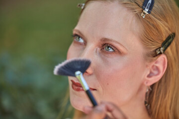 Making of maquillaje natural, sesión fotográfica en exteriores