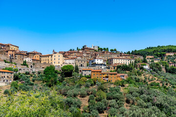 Vista del borgo di Campiglia Marittima, provincia di Livorno, Toscana, Italia. 