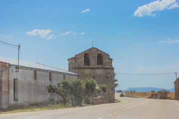 Fototapeta na wymiar old town along the highway, old church, Spanish town, Spanish village