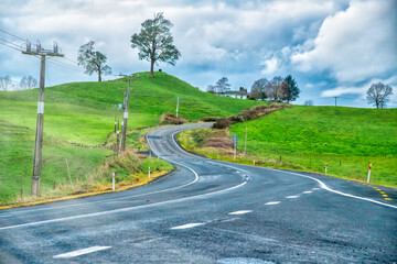 Fototapeta na wymiar Windy road of New Zealand