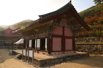 Fototapeta premium Yongmunsa Buddhist Temple, South Korea