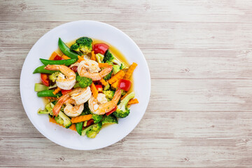 Stir fried mixed vegetables with shrimp