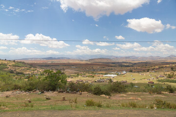 Obraz premium Landscape along the northern A25, Leribe District, Kingdom of Lesotho, southern Africa