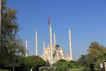 Fototapeta na wymiar historical center mosque in adana