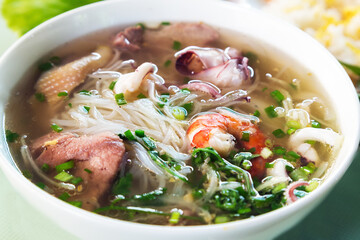 soup Pho bo prawn or shrimp food