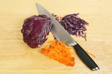Red cabbage and carrot