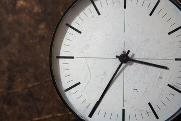 Counting hours on vintage clock