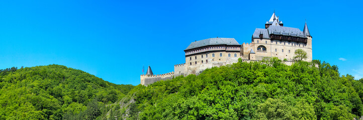Fototapeta na wymiar Karlstejn Castle - a large Gothic castle near the city of Prague.