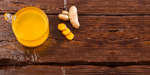 Curcuma longa - Natural drink of turmeric roots
