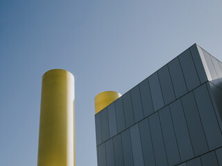 Obraz premium modern office building with blue sky