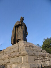 Fototapeta na wymiar monument to Bogdan Khmelnitsky in the city of Cherkasy 
