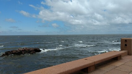 Obraz premium view from the pier in Montevideo