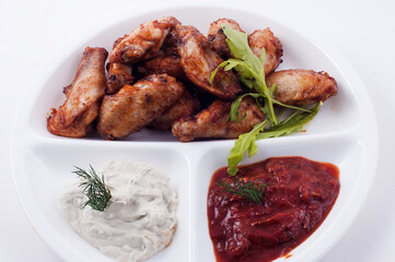 chicken wings with sauce