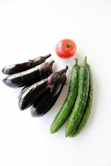 新鮮な夏野菜（白背景）