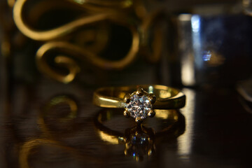 
Gold ring set with sparkling diamonds