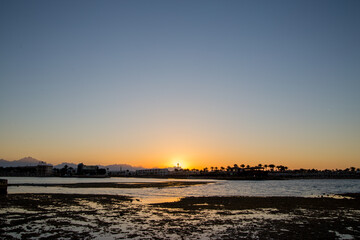 Fototapeta na wymiar sunset on the seaside in the evening