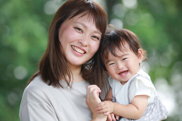 Obraz premium 笑顔の親子