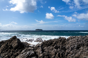 Glashedy Island is an uninhabitated island apprimately 1 mile of Pollen strand west of Trawbreaga...