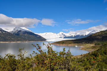 Naklejka na ściany i meble Glacier Perito Moreno in El Calafate Argentina