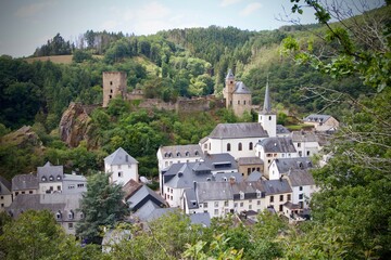 Fototapeta na wymiar view of town Esch sur Sure