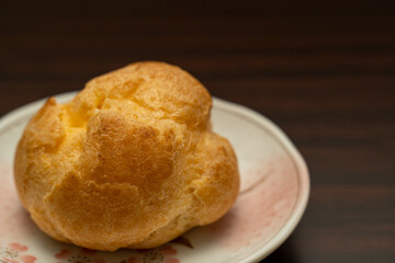家で食べるシュークリーム