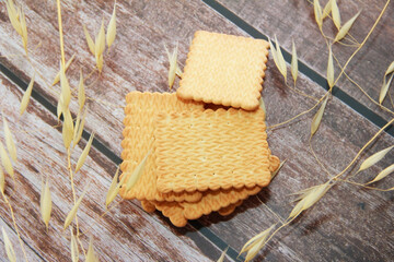 edible square dry yellow a cookies