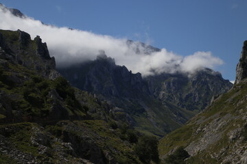 Fototapeta na wymiar Mountain landscape in North Spain