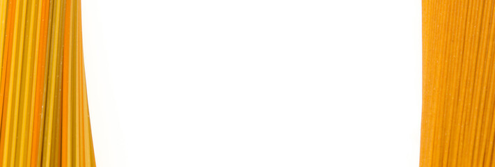 Obraz premium Spaghetti mit freiem Raum