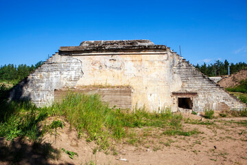 Fototapeta premium Remains of a cannon yard with batteries for 6-inch (152 mm) Canet guns. Built in 1912. Fort 