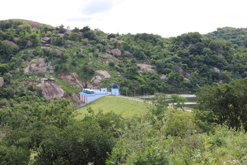 Fototapeta na wymiar Manchanabele Dam