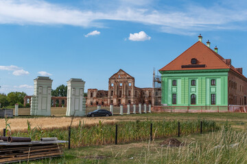 Ruzhany Palace - the main seat of the senior line of the Sapieha noble family. Famous places in Belarus