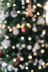 Fototapeta na wymiar Christmas tree blurred for background