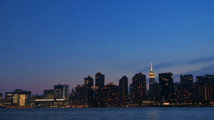 Fototapeta premium landscape of manhattan midtown night time 