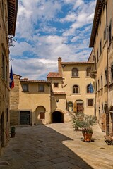 Fototapeta na wymiar Altstadt von Anghiari in der Toskana in Italien 