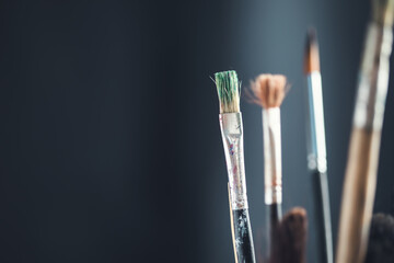 Painting different brushes