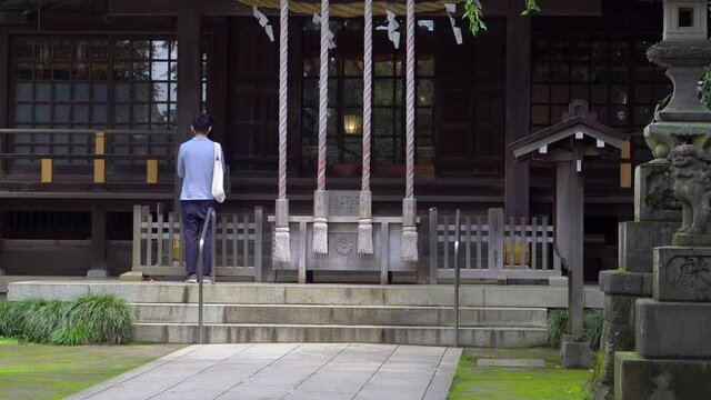 The Shinto religion is native to Japan. Many people offer their prayers daily in front of the temples, always offering previously money that they throw in a wooden box.