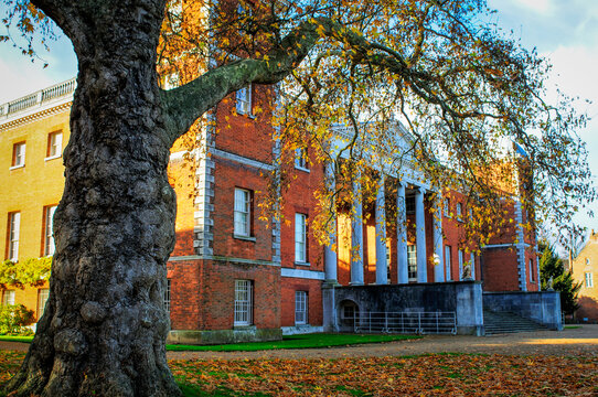 Osterley Park house, The transparent portico on the East Front, London