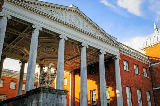 Osterley Park house, The transparent portico on the East Front, London