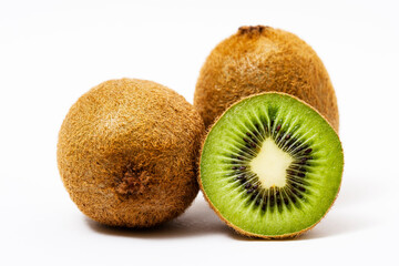 Obraz premium Kiwi fruit isolated on white background 
