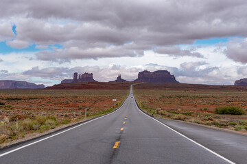 road to monument valley arizona