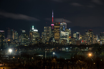 Fototapeta na wymiar Panoramic view of Toronto Skyline at night time