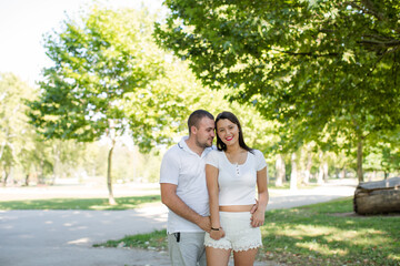 Fototapeta premium Young couple in park