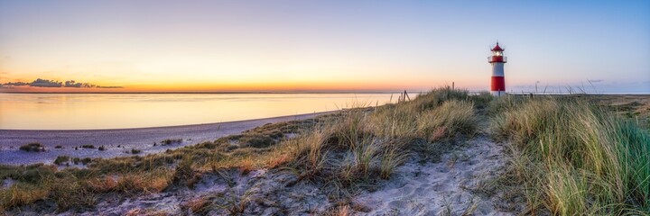Sunrise at the North Sea coast on the island of Sylt, Schleswig-Holstein, Germany

